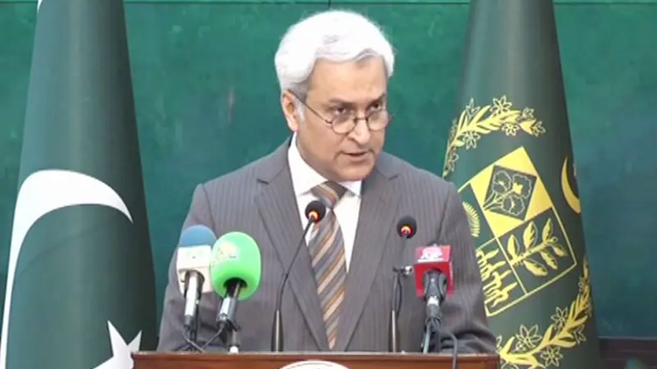 টিটিপি-বিএলএ’র সঙ্গে সংলাপের সম্ভাবনা উড়িয়ে দিলো পাকিস্তান টিটিপি-বিএলএ’র সঙ্গে সংলাপের সম্ভাবনা উড়িয়ে দিলো পাকিস্তান