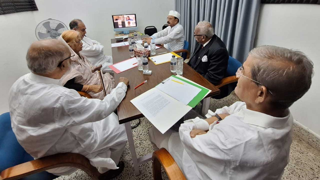 মিল্টন সমাদ্দারের অপকর্ম, প্রকাশ্যে আসতে শুরু করেছেন ভুক্তভোগীরা