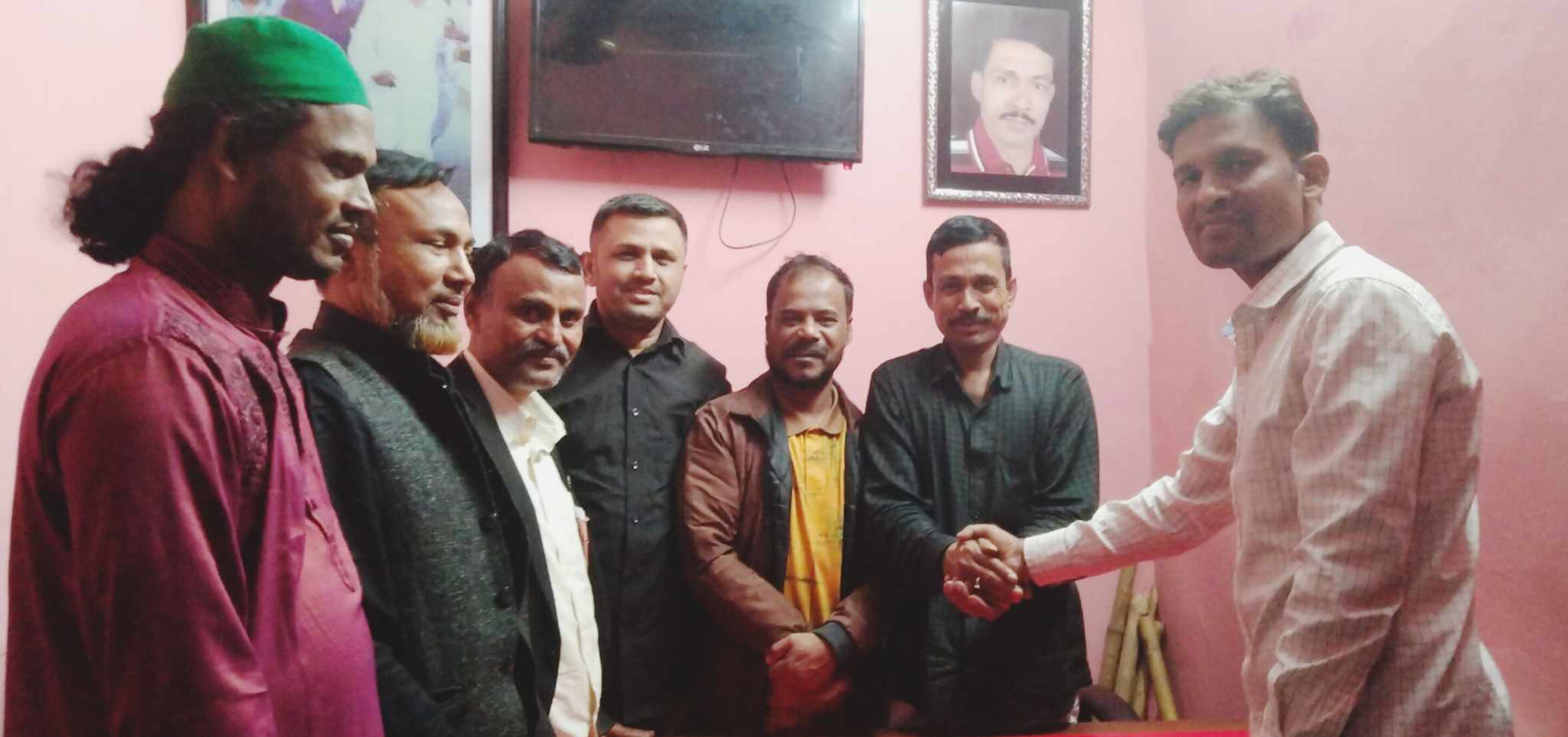 শরীয়তপুর-২ আসনে বিকল্পধারা  প্রার্থী  আমিনুল ইসলাম বুলু পল্লবীস্থ শরীয়তপুরবাসীর কাছে দোয়া চাইলেন