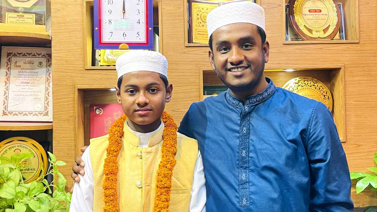 কোরআন প্রতিযোগিতায় বিশ্বজয়ী হাফেজ বশিরকে সংবর্ধনা দেবে ছাত্রলীগ