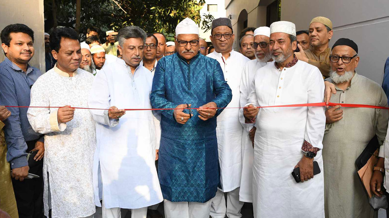 সংসদ ভবনের মসজিদ সংস্কারের কাজ উদ্বোধন করলেন ডেপুটি স্পিকার