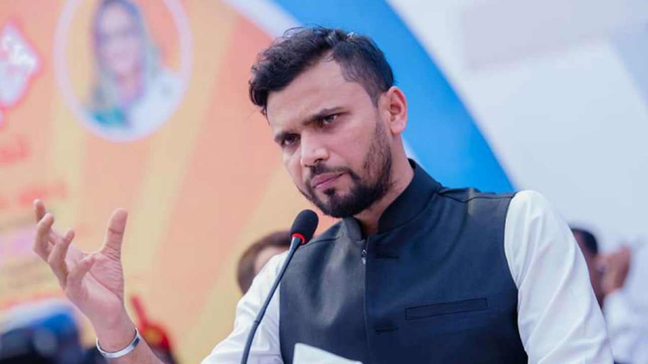সরকারদলীয় হুইপ হচ্ছেন মাশরাফিসহ ৫ জন