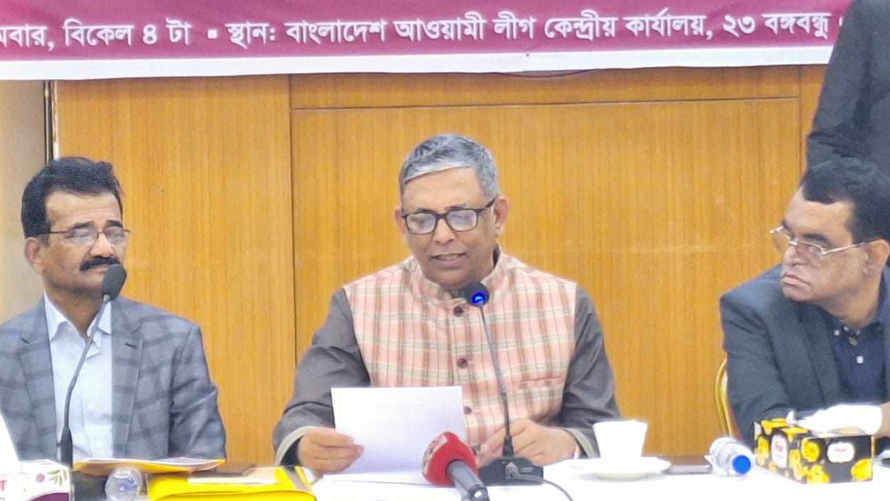 শেখ হাসিনাকে প্রধানমন্ত্রী বানিয়ে জনগণ বিএনপিকে লালকার্ড দিয়েছে