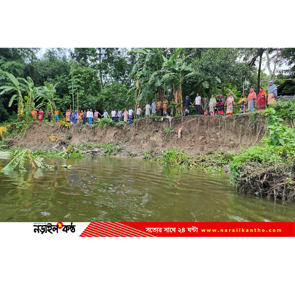 আফরা নদীর ভাঙনে অস্তিত্ব সংকটে শেখহাটি: কবরস্থান, বাজার ও দুই শতাধিক পরিবারের জীবন…