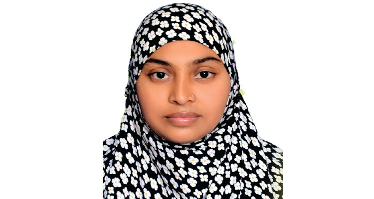 স্বামীর মৃত্যুতে চেয়ারম্যান প্রার্থী হলেন স্ত্রী সফুরা