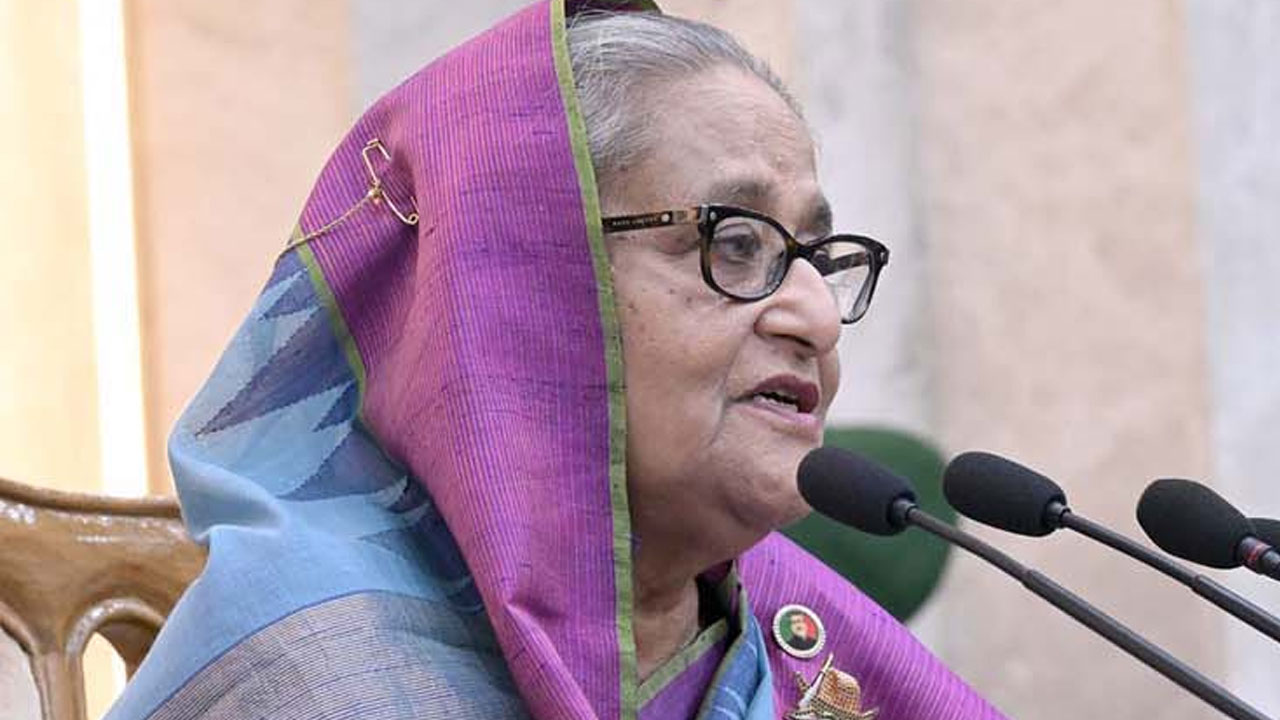 ‘প্রাইভেট প্র্যাকটিস কমিয়ে গবেষণায় মনোযোগ দিন’