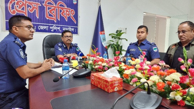 নড়াইলে অনলাইন জুয়া ও প্রতারণা চক্রের ৯ সদস্য গ্রেপ্তার