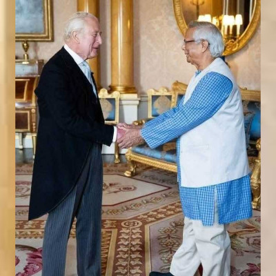 রাজা চার্লসের সঙ্গে প্রধান উপদেষ্টার সাক্ষাৎ