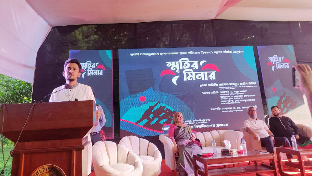 মরা মাছে ছেয়ে গেছে গ্রিসের সমুদ্রবন্দর (ভিডিও)