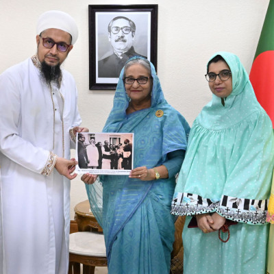 প্রধানমন্ত্রীর সঙ্গে বোহরা সম্প্রদায়ের প্রতিনিধিদলের সাক্ষাৎ