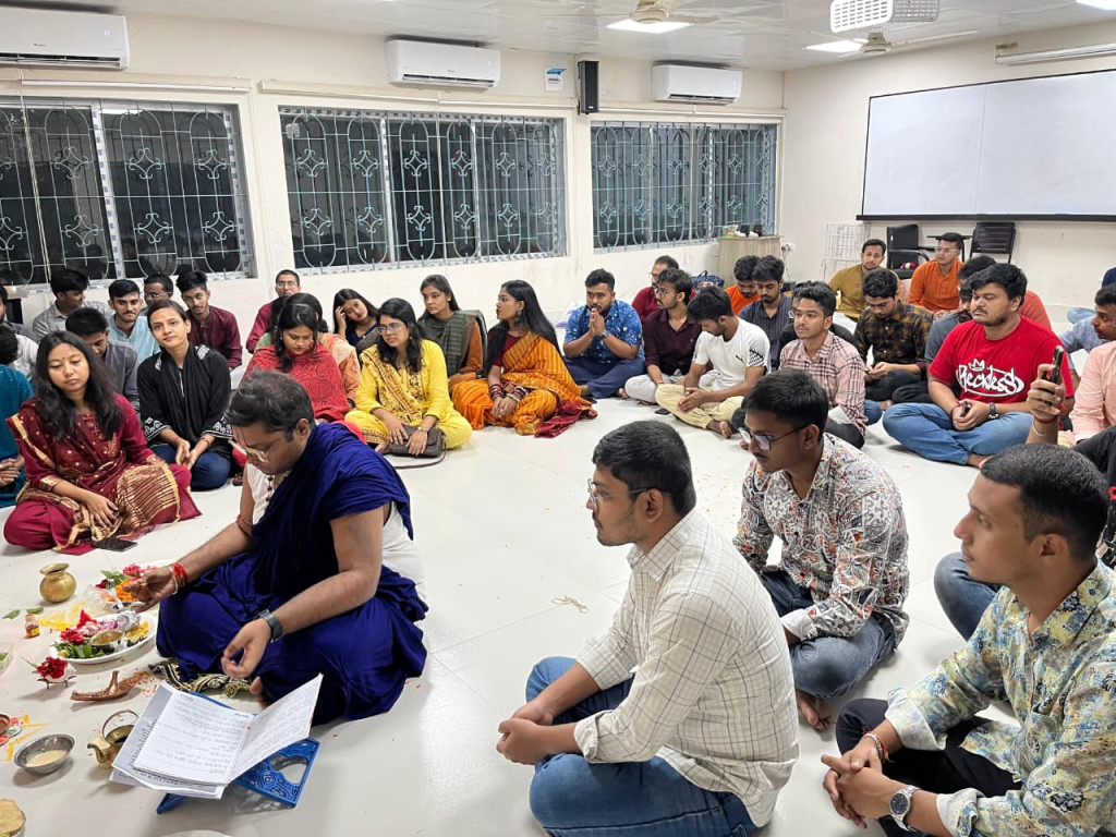 ভারতের সিনেমা থেকে সরে এলেন তাসনিয়া ফারিণ