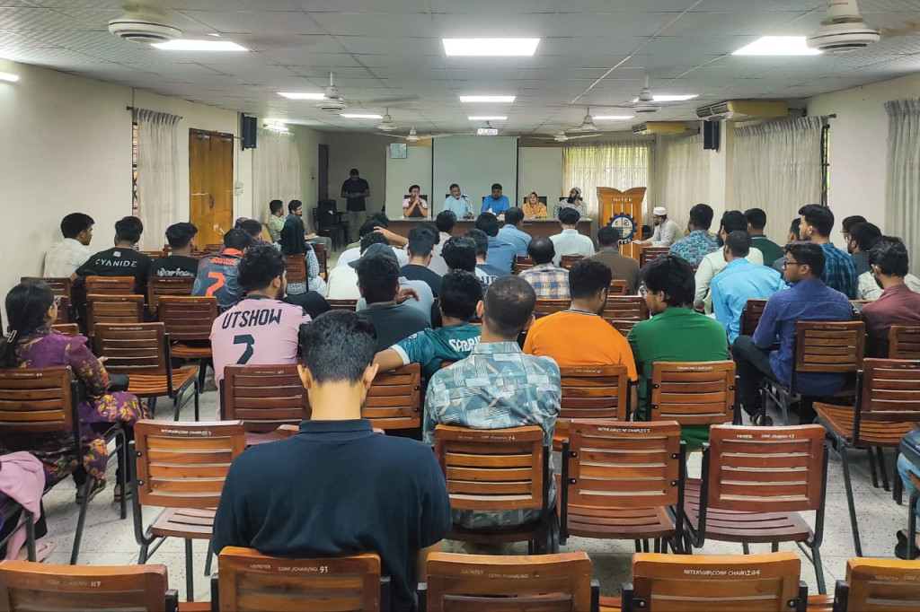 ১৬ মাস ধরে জ্বলছে মণিপুর, কেন থামছে না সহিংসতার আগুন?