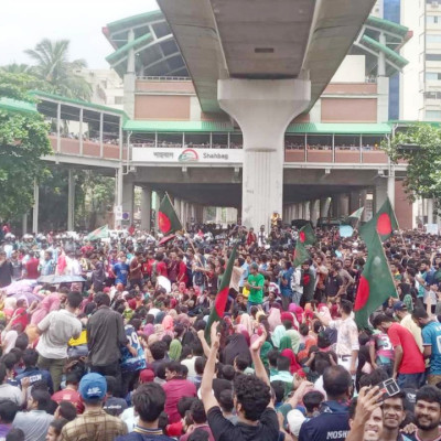 ৬ ঘণ্টা পর শাহবাগ ছাড়লেন কোটা বিরোধীরা, নতুন কর্মসূচি ঘোষণা