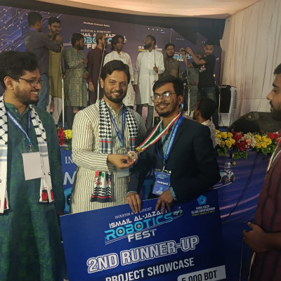 নিটারের ‘CLKBX’ রোবোটিক্স ফেস্ট ২০২৫ এ দ্বিতীয় রানার-আপ