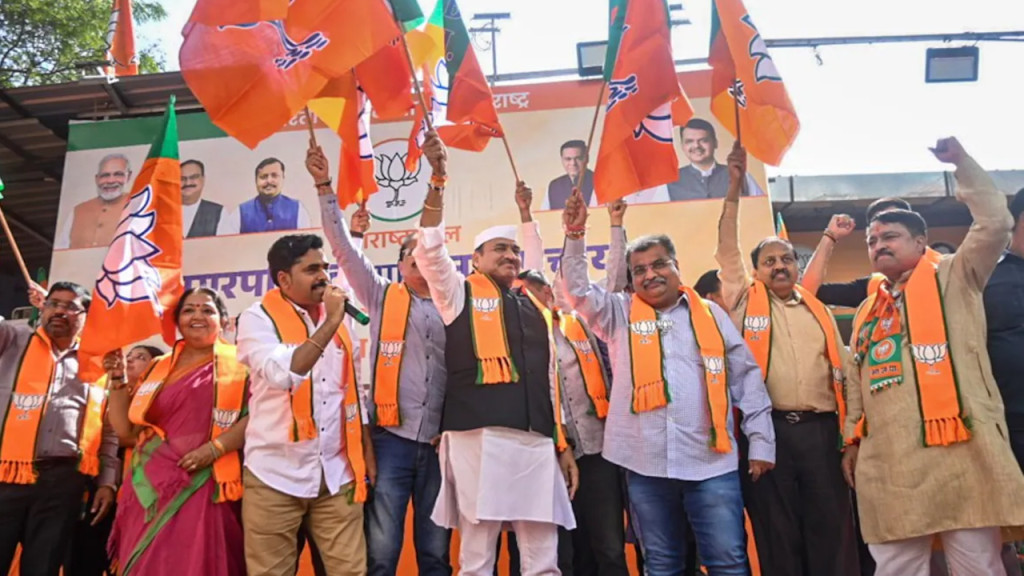 ভারতের মহারাষ্ট্রের স্থানীয় নির্বাচনে বিজেপি নেতৃত্বাধীন জোট জয়ের পথে