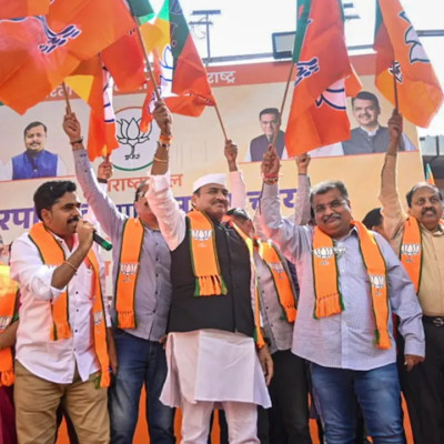 ভারতের মহারাষ্ট্রের স্থানীয় নির্বাচনে বিজেপি নেতৃত্বাধীন জোট জয়ের পথে