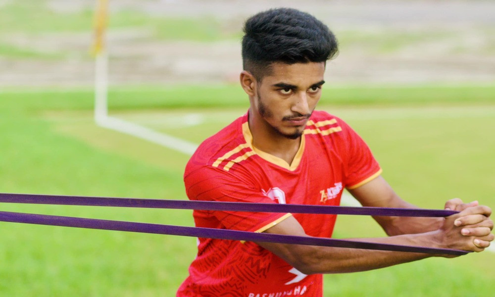 মোরসালিনের সিদ্ধান্ত দুই কোচের হাতে