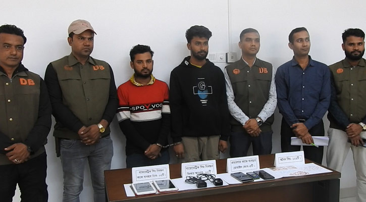 নড়াইলে বিপুল পরিমাণ অবৈধ সিমসহ প্রতারক চক্রের দুই সদস্য গ্রেফতার