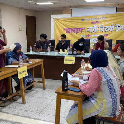"জাগরণ" নারী বিতর্ক উৎসবে চ্যাম্পিয়ন মেঘের প্রলয়