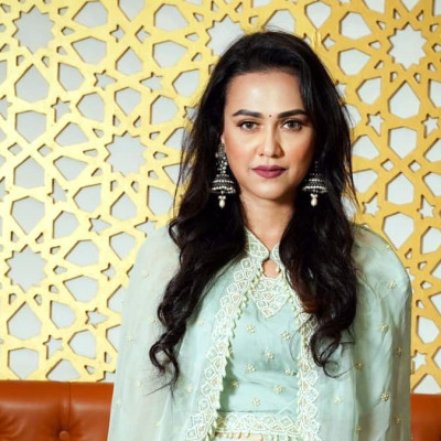 আমার কাছে ক্ষমা চাইতে হবে, আলো আসবেই গ্রুপ নিয়ে আইরিনের হুঁশিয়ারি