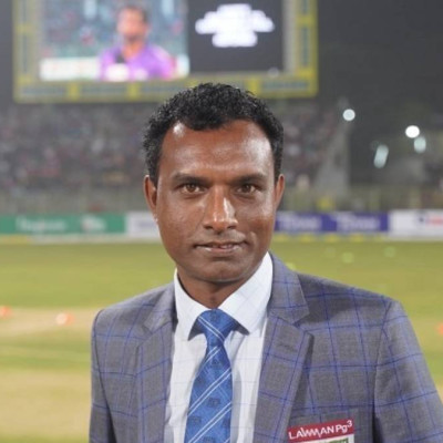 বিসিবির চাকরি ছাড়লেন দেবব্রত