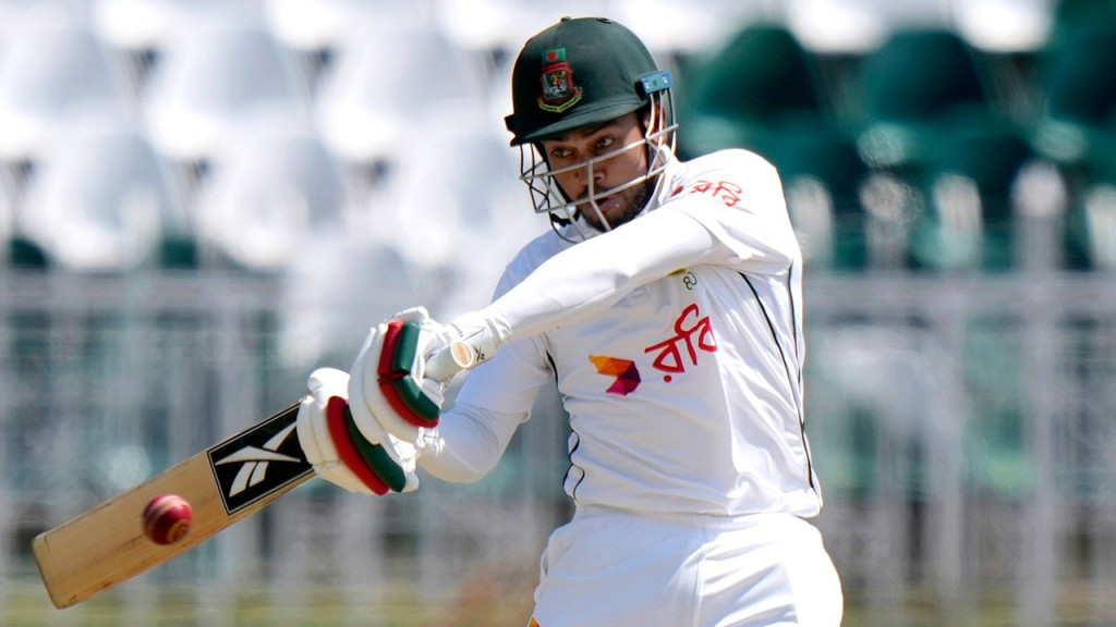 পরীক্ষামূলক চলল রেল ট্র্যাক কার