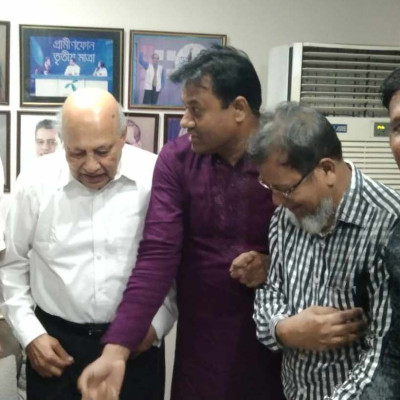 ভারতীয় ব্যবসায়ীদের বাংলাদেশে বিনিয়োগের আহ্বান প্রধানমন্ত্রীর