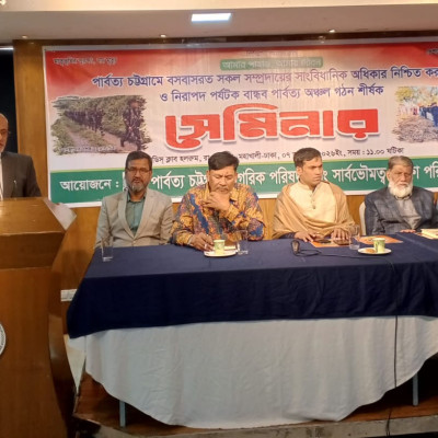 তিনটি গণহত্যার বিচার ও রাষ্ট্রিয় সংস্কার হওয়া পর্যন্ত কেয়ারটেকার সরকারকে সময় দিতে হবে