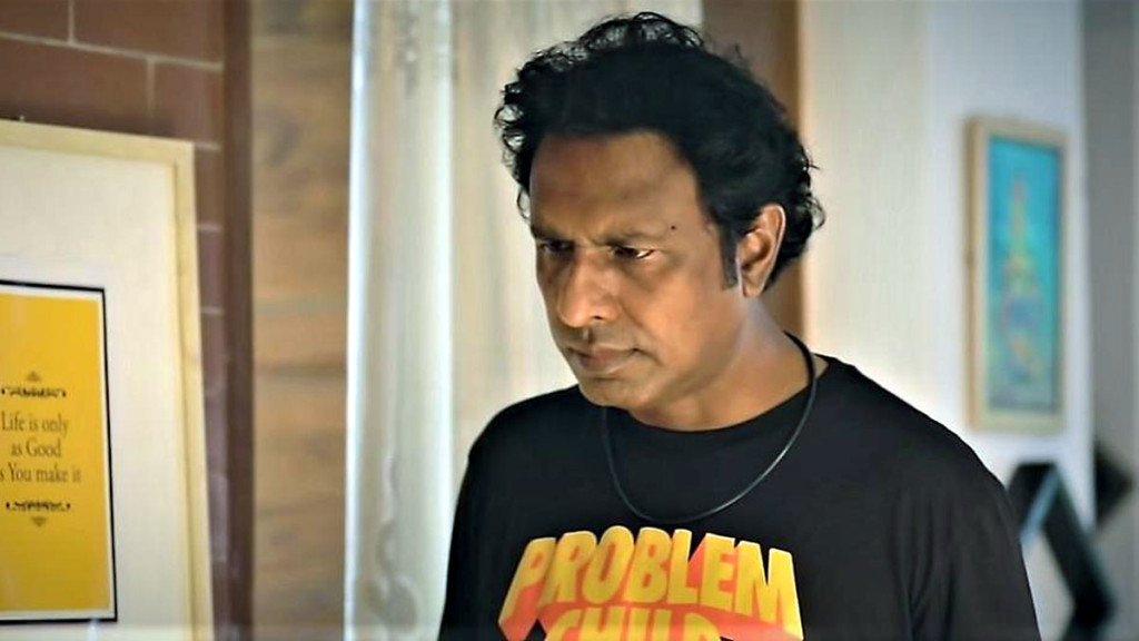 ডিবি অফিসে মারজুক রাসেল