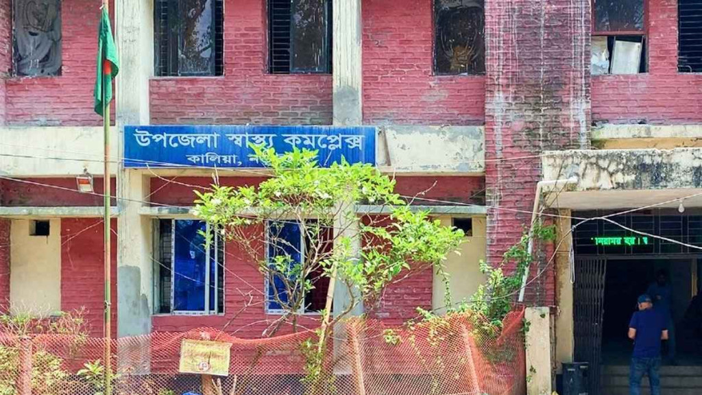 এমপি-মন্ত্রীদের আত্মীয় প্রার্থী হওয়া নিয়ে আইনে কোনো বাধা নেই