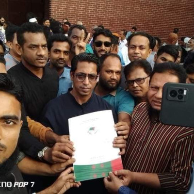 নৌকার মনোনয়ন কিনলেন নাহিম রাজ্জাক