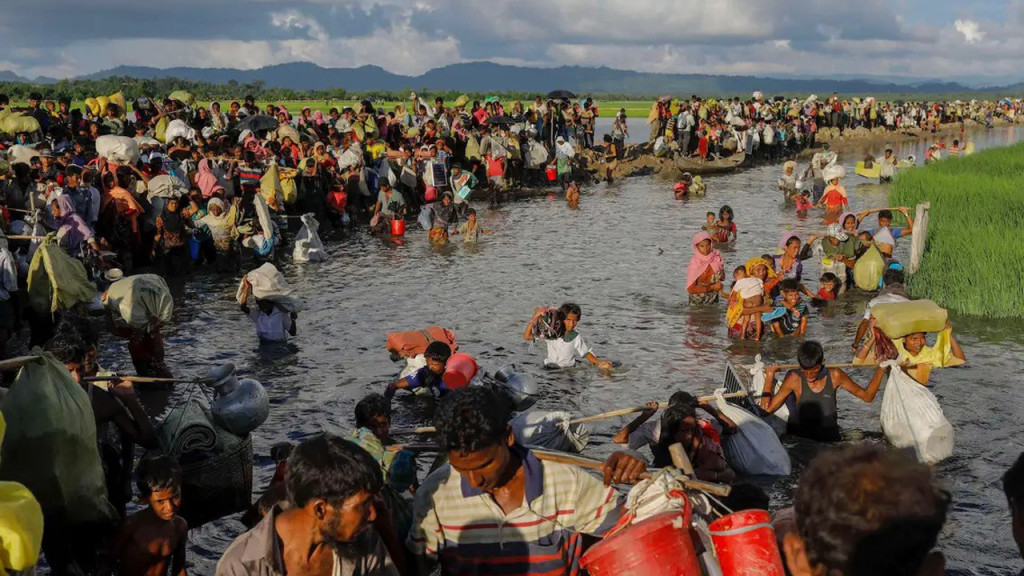 লক্ষ্মীপুরে দুদকের শিক্ষা বৃত্তি প্রদান