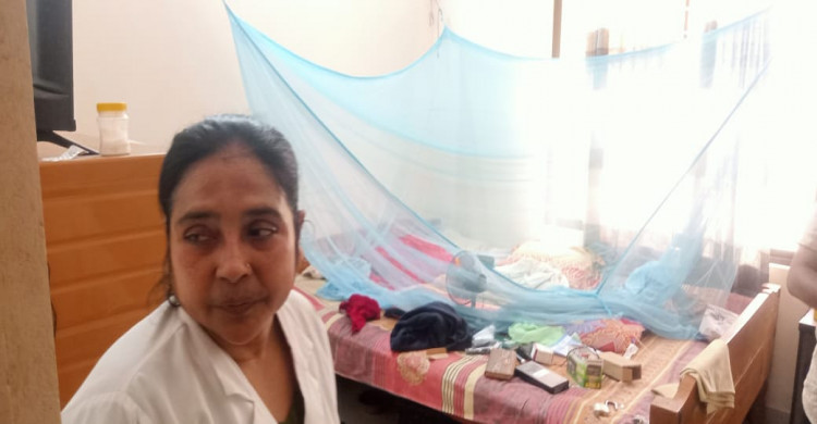 লোহাগড়ায় দিনে দুপুরে নার্সের কোয়ার্টার থেকে নগদ টাকা ও স্বর্ণালঙ্কার চুরি