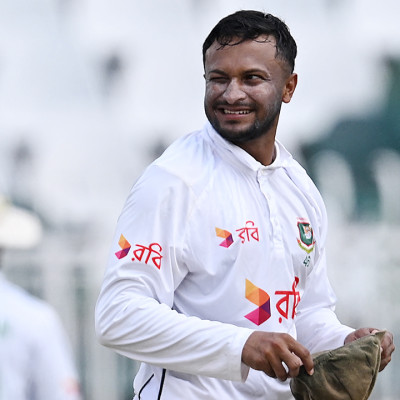 বিশ্ববিদ্যালয় ছাত্রীকে হেনস্তাকারী সেই হেলপার গ্রেফতার