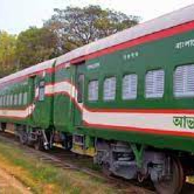 আন্তনগর ১৬ ট্রেনে যুক্ত হলো লাগেজ ভ্যান