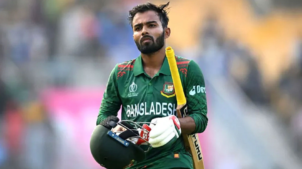 যে কারণে সপরিবারে ইতালি যাচ্ছেন শাহরুখ খান