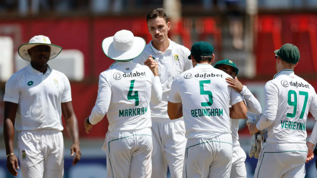 নড়াইলে ফেন্সিডিলসহ গ্রেপ্তার ১