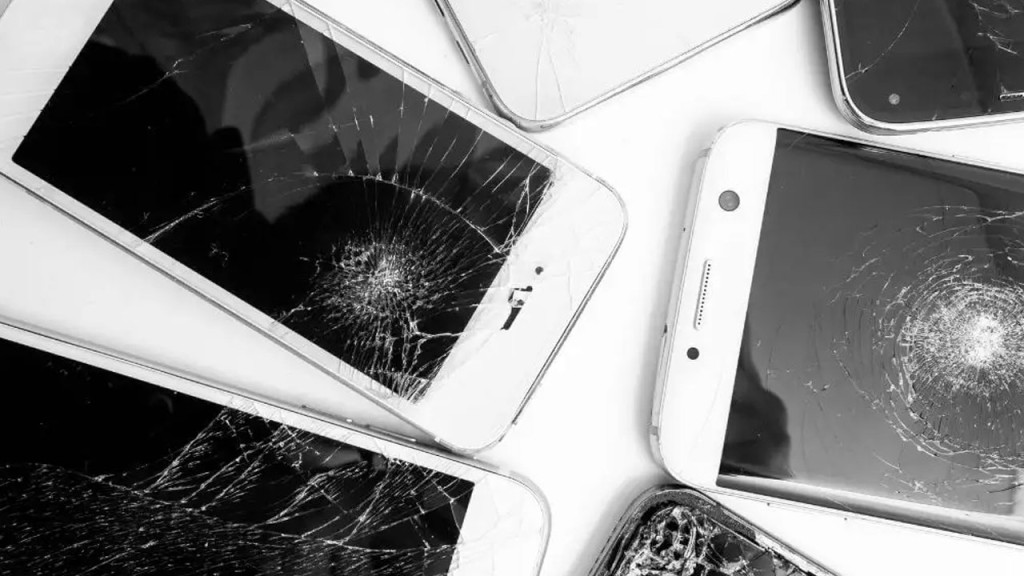 সিরিয়ায় আবারো ইসরাইলি হামলা, ইরানের সামরিক উপদেষ্টাসহ নিহত ১৭