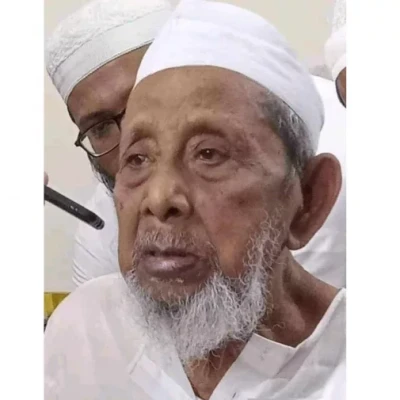 ১১৬ বছর বয়সে মারা গেলেন নড়াইল কেন্দ্রীয় জামে মসজিদের সাবেক খতিব