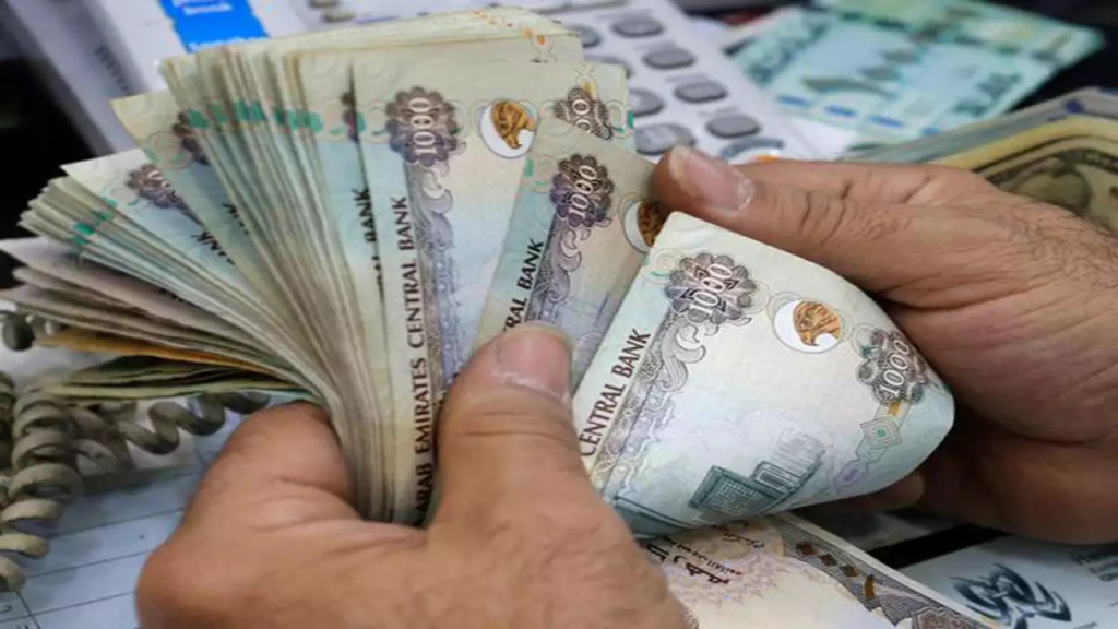 আমিরাতে লটারি জিতে কোটিপতি বাংলাদেশি গাড়িচালক-নিরাপত্তা প্রহরী