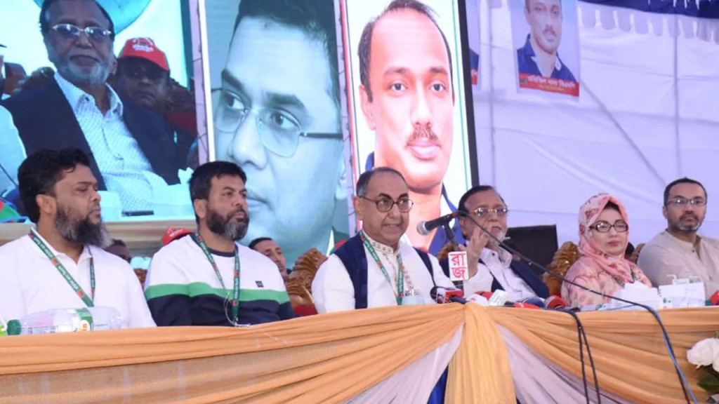 আরাফাতের পথে হজের কাফেলা