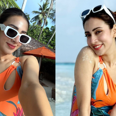 সমুদ্র সৈকতে মধুর সময় কাটাচ্ছেন মিম