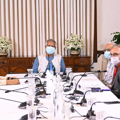 ম্যাকবুক–আইফোন নিয়ে অ্যাপলের নতুন ছক, থাকছে চমক