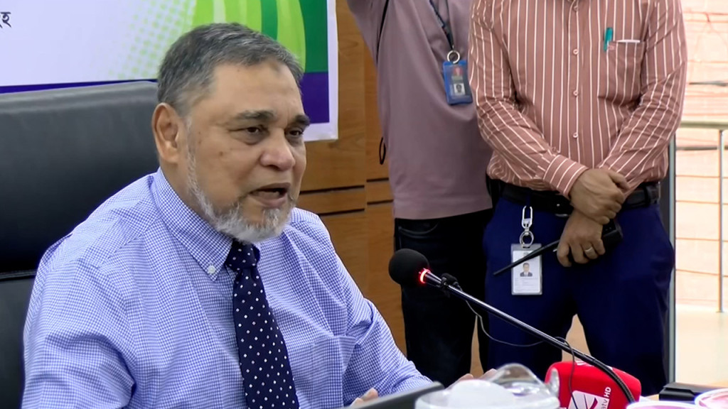 সেনাপ্রধান হিসেবে দায়িত্ব নিলেন লে. জেনারেল ওয়াকার-উজ-জামান