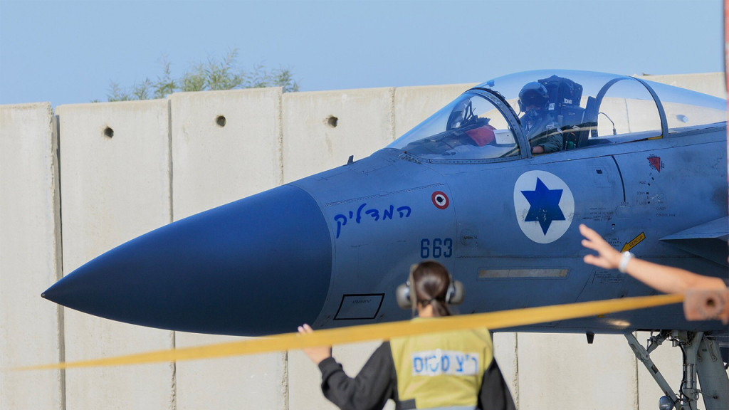 ব্যক্তিগত জীবন নিয়ে মুখ খুললেন ফারহান আখতার