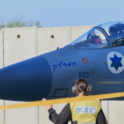 সামরিক স্থাপনায় আঘাত হেনেছে ইরানের ক্ষেপণাস্ত্র, স্বীকার করল ইসরায়েল