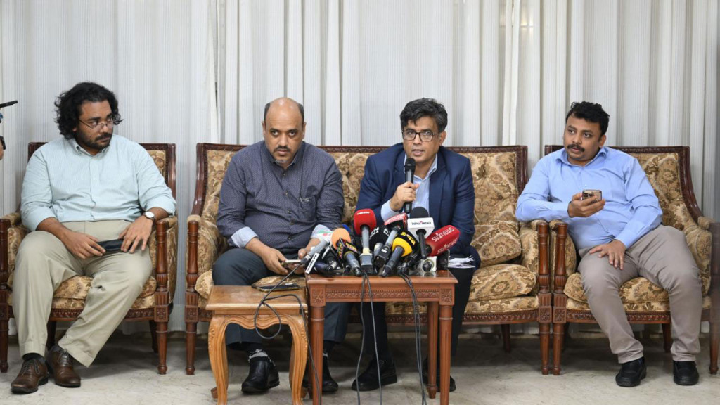 কার্ড ছাপার পরে যে কারণে বিয়ে ভেঙে যায় সালমান খানের