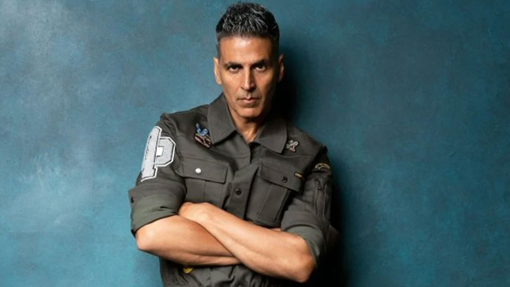 মুখ খুললেন অক্ষয়