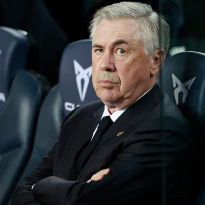 ব্রাজিলের হৃদয় ভেঙে রিয়ালেই থাকছেন আনচেলত্তি