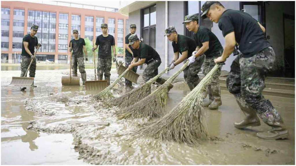 চীনে ভূমিধসে নিহত বেড়ে ২১